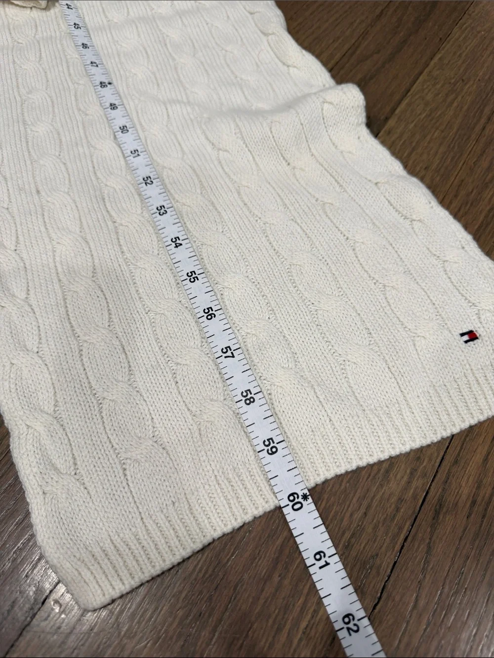 Tommy Hilfiger Cream Cable Knit Scarf with Flag Detail